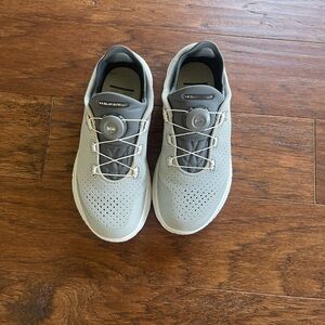 EUC Under Armour SlipSpeed sneakers